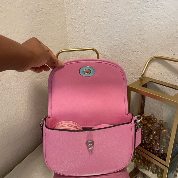 Coach Willow Saddle Bag in Pebble Polished Leather - Picture 5 of 15